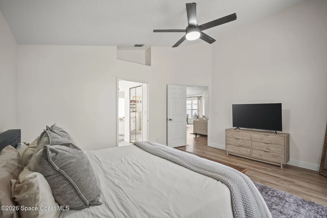 Photo of 3936 Saint Armens Circle