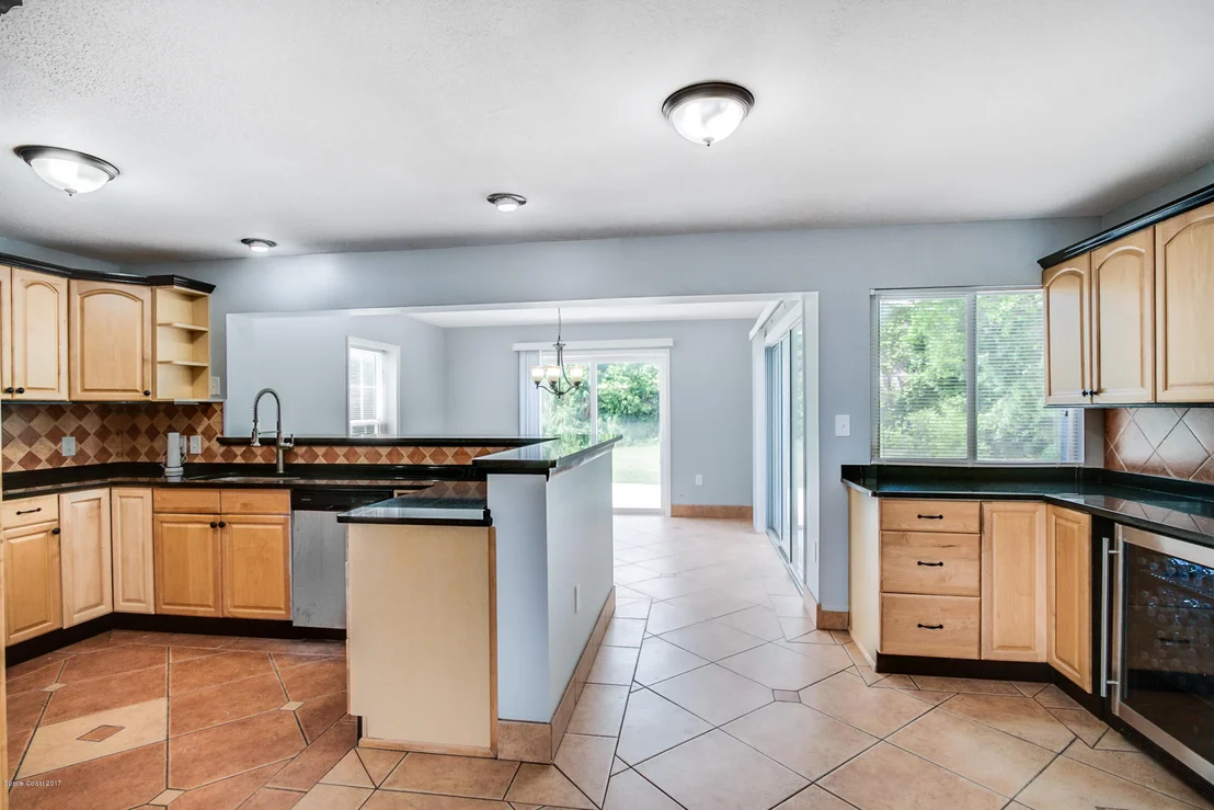 Photo of 925 Arabella Lane