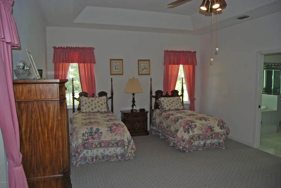 Photo of 7936 Timberlake Drive