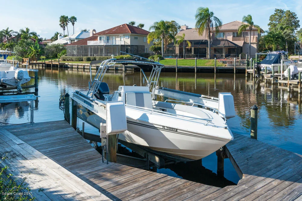 Photo of 402 Anchor Key