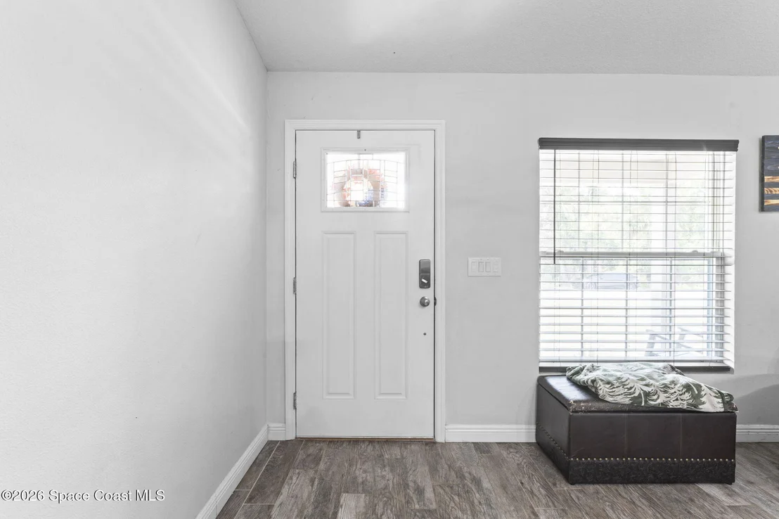 Photo of 6435 Wien Lane