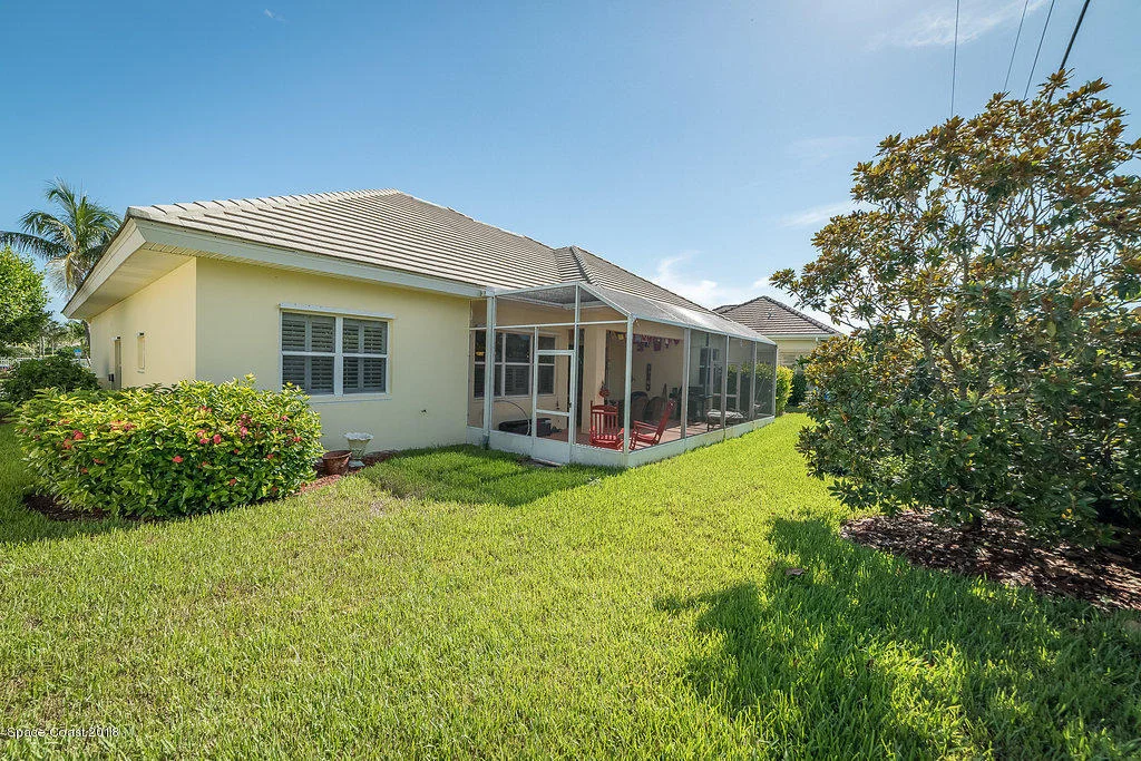 Photo of 215 Clyde Street