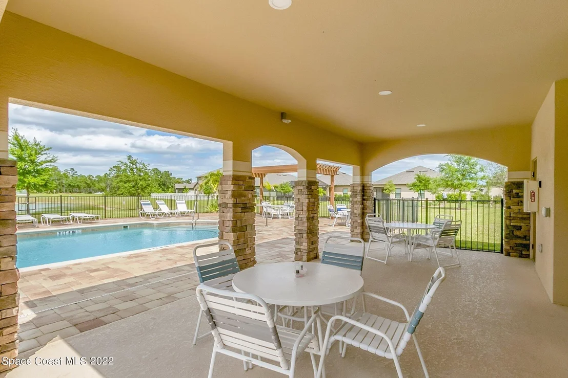 Photo of 491 Dillard Drive SE