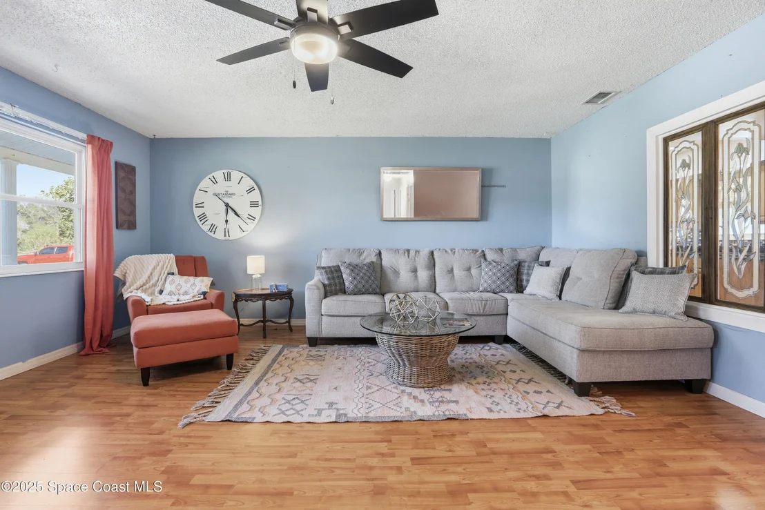 Photo of 3929 Burkholm Road