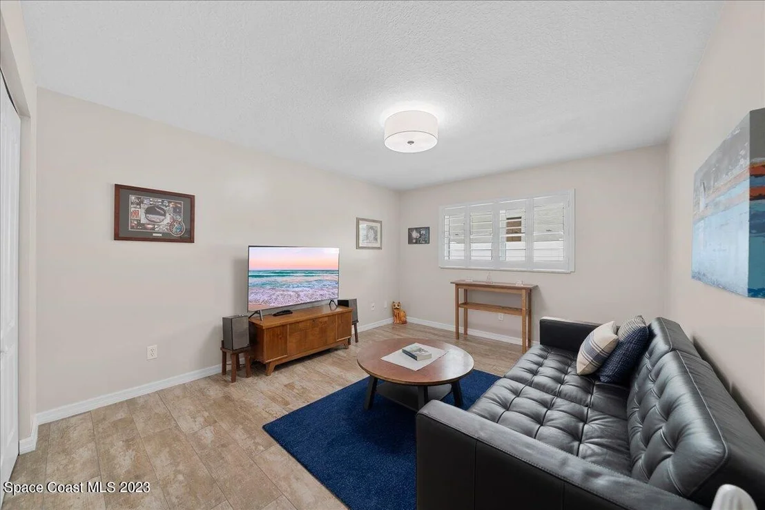 Photo of 1545 Date Drive