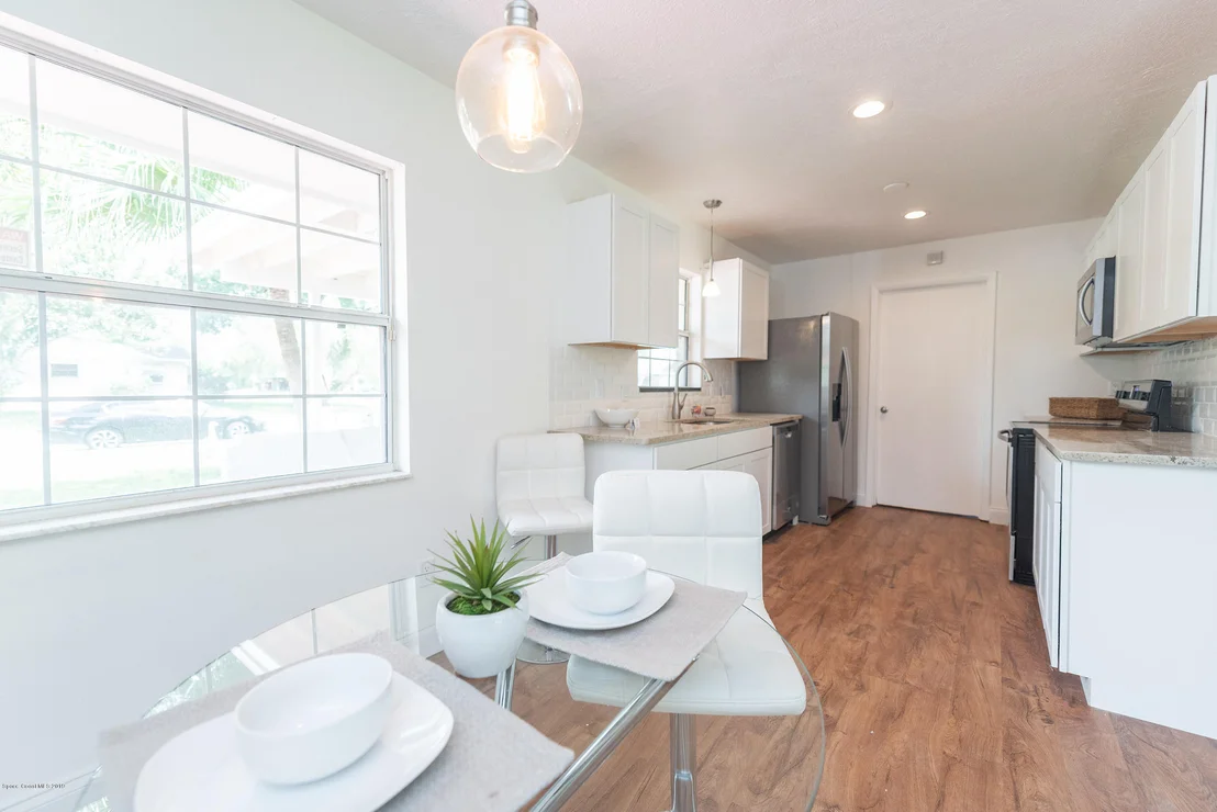 Photo of 971 Golf Street