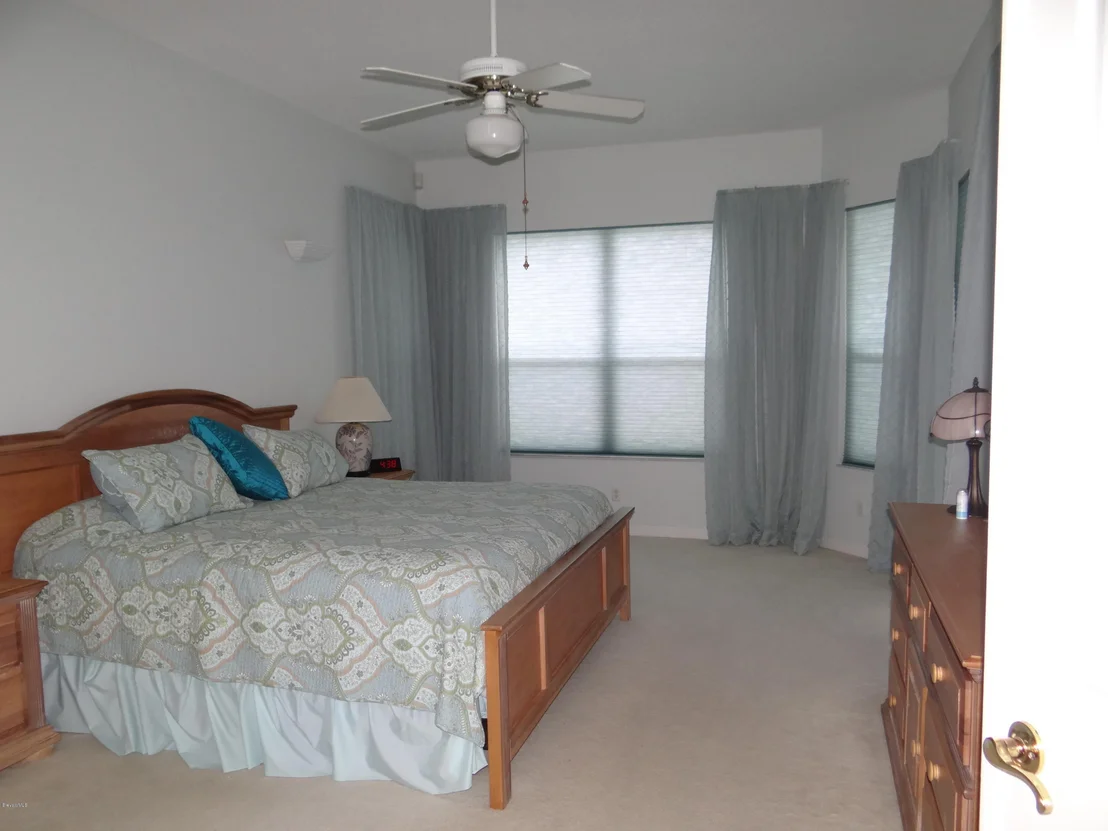 Photo of 215 Ivory Dr Drive