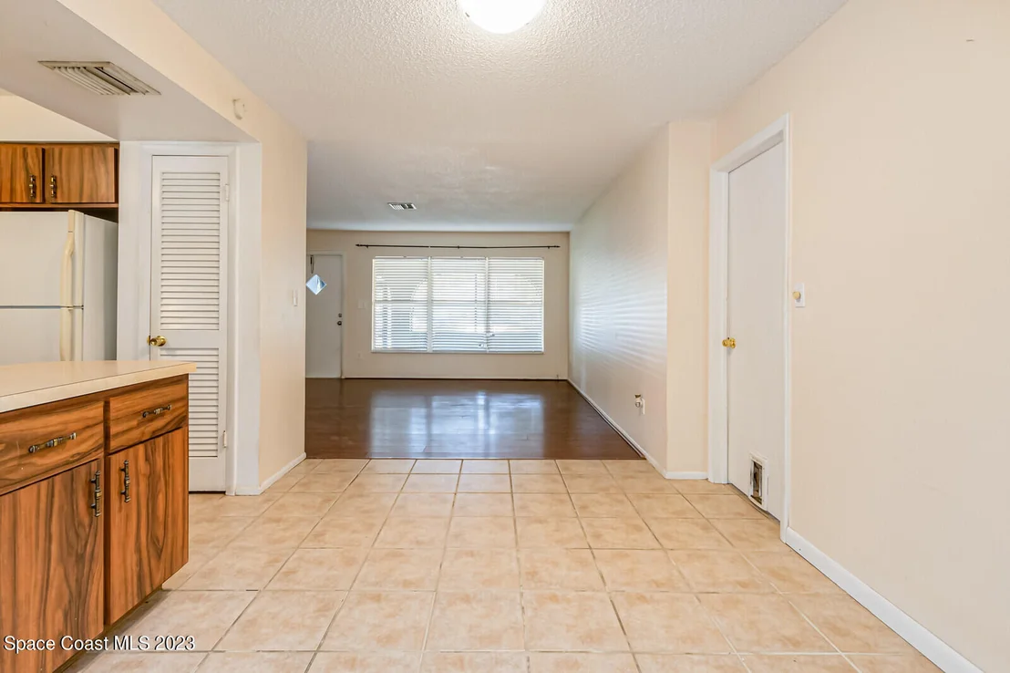 Photo of 3290 Dade Circle NE
