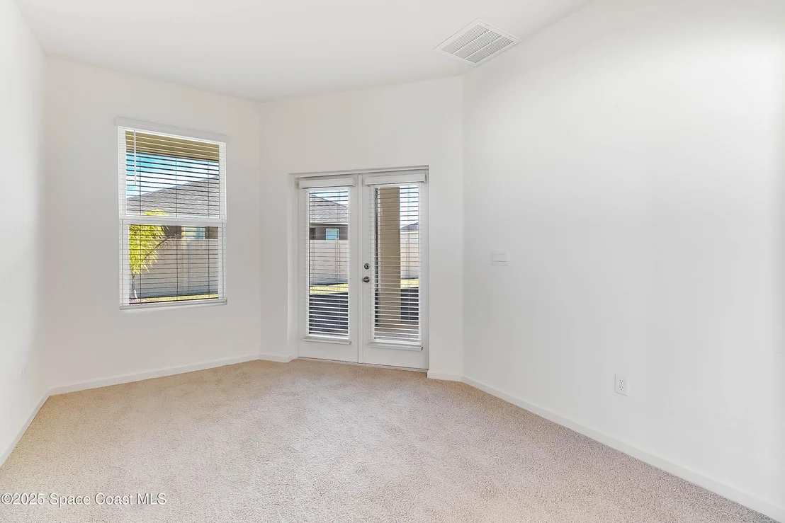 Photo of 7075 Serpentine Court