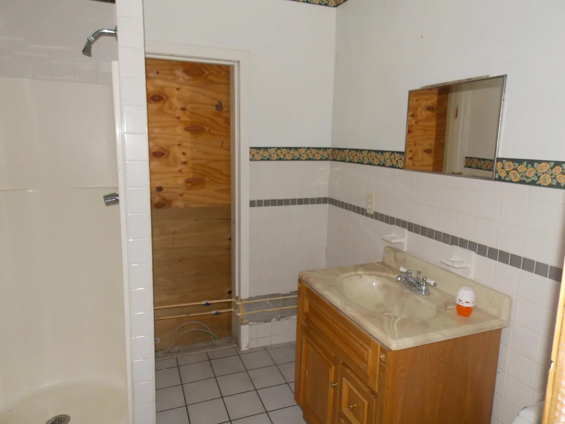 Photo of 406 Cornell Avenue