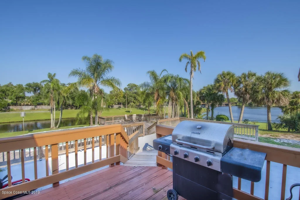 Photo of 1141 Rivermont Drive