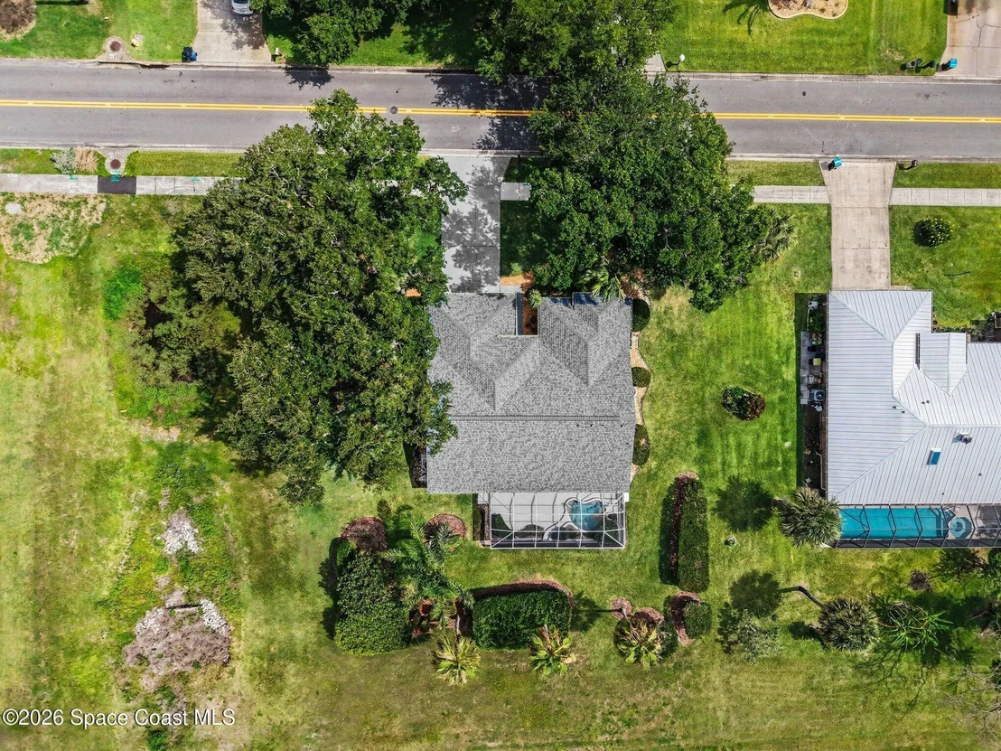 Photo of 1230 Meadowbrook Road NE