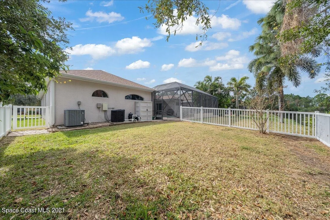 Photo of 1634 Sumter Lane