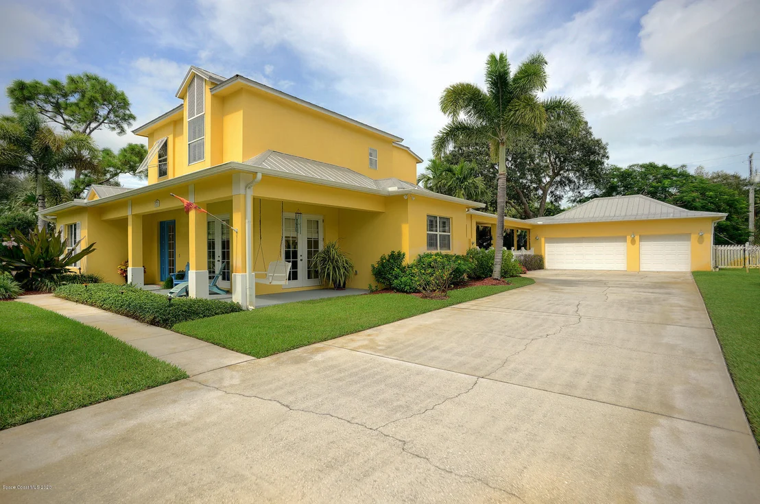 Photo of 414 Miami Avenue