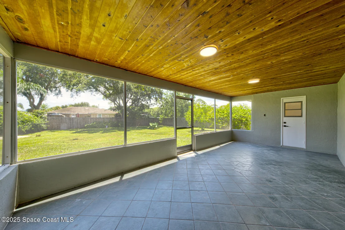 Photo of 7225 Kimball Avenue