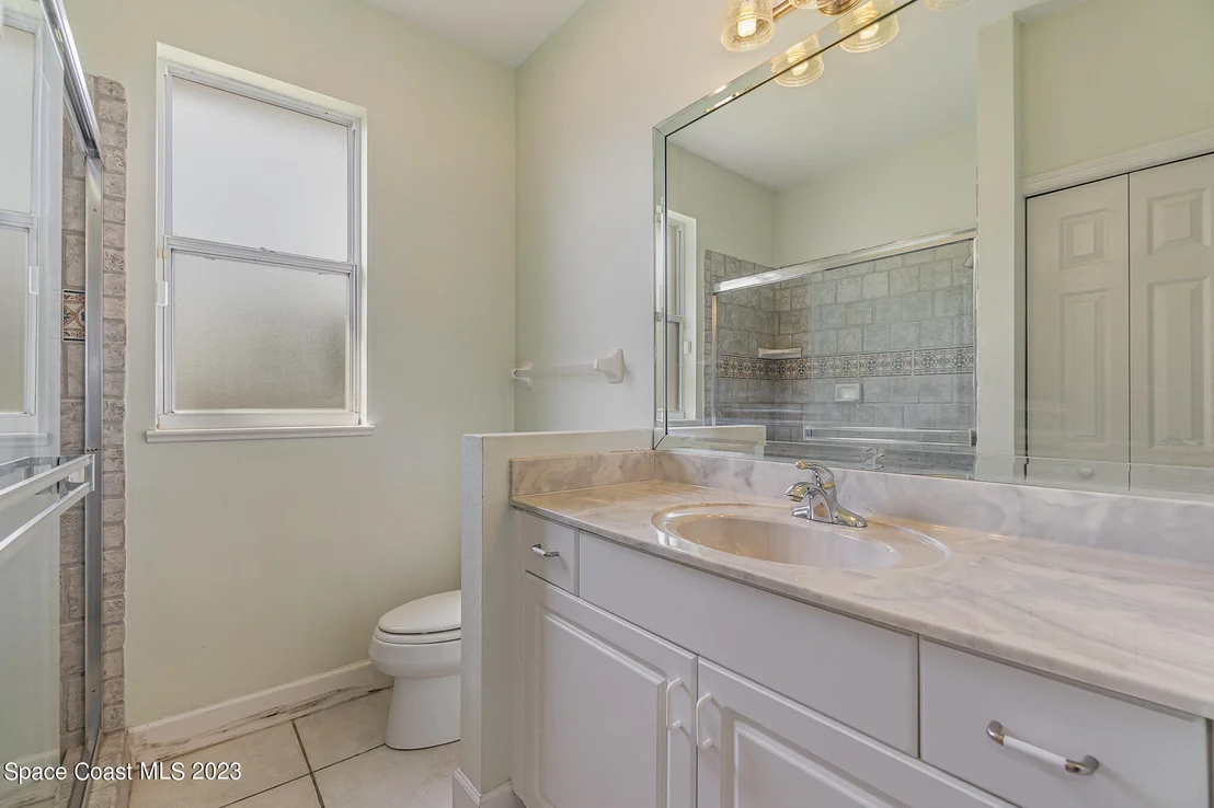 Photo of 990 Starling Way