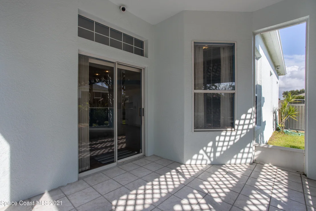 Photo of 8060 Bracken Lane
