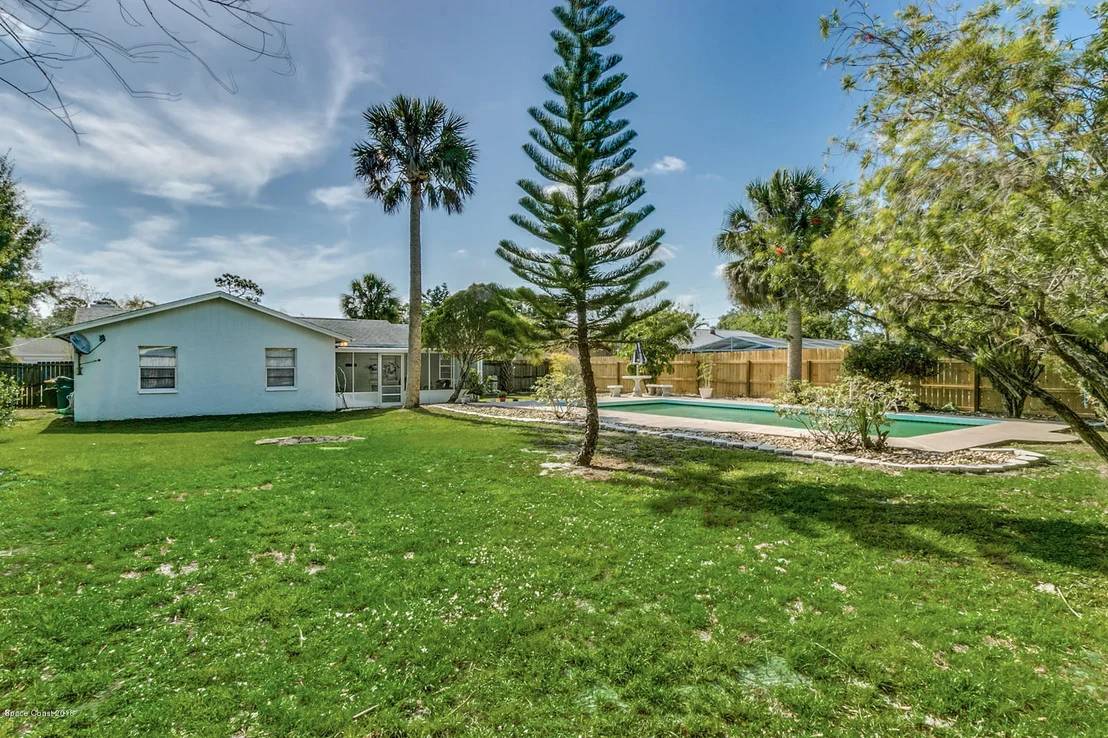 Photo of 171 E Haven Drive