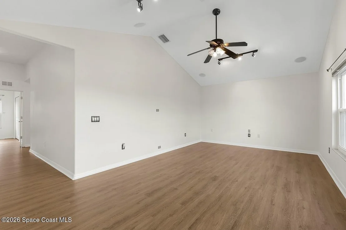Photo of 321 Allison Drive