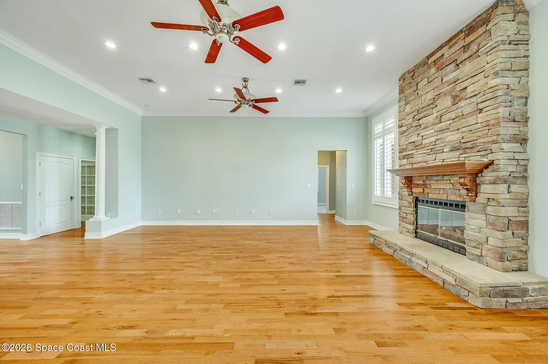 Photo of 2326 Holder Road