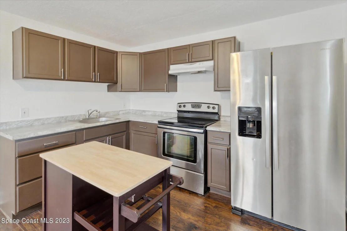Photo of 3104 Swift Street