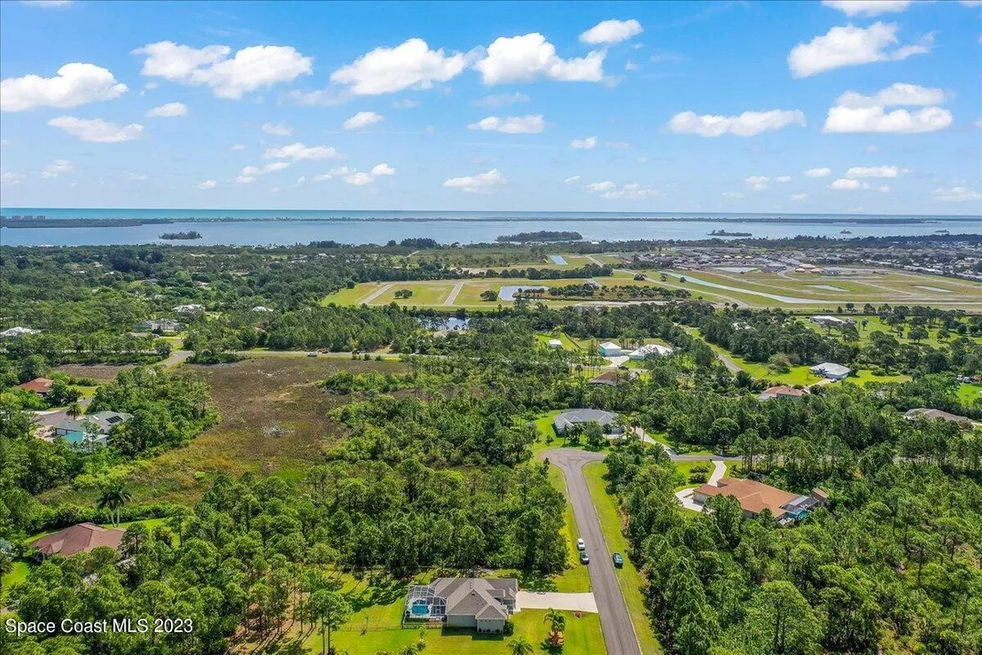 Photo of 4504 Celestial Drive