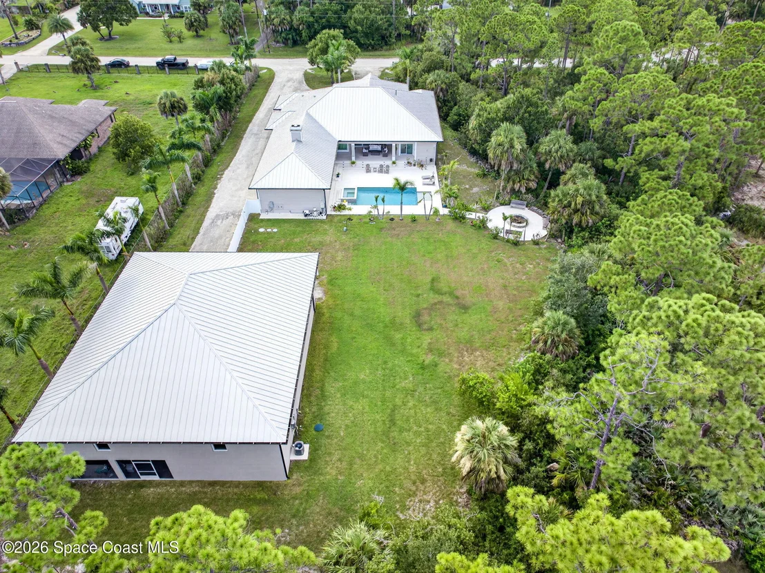 Photo of 3865 Reynolds Road