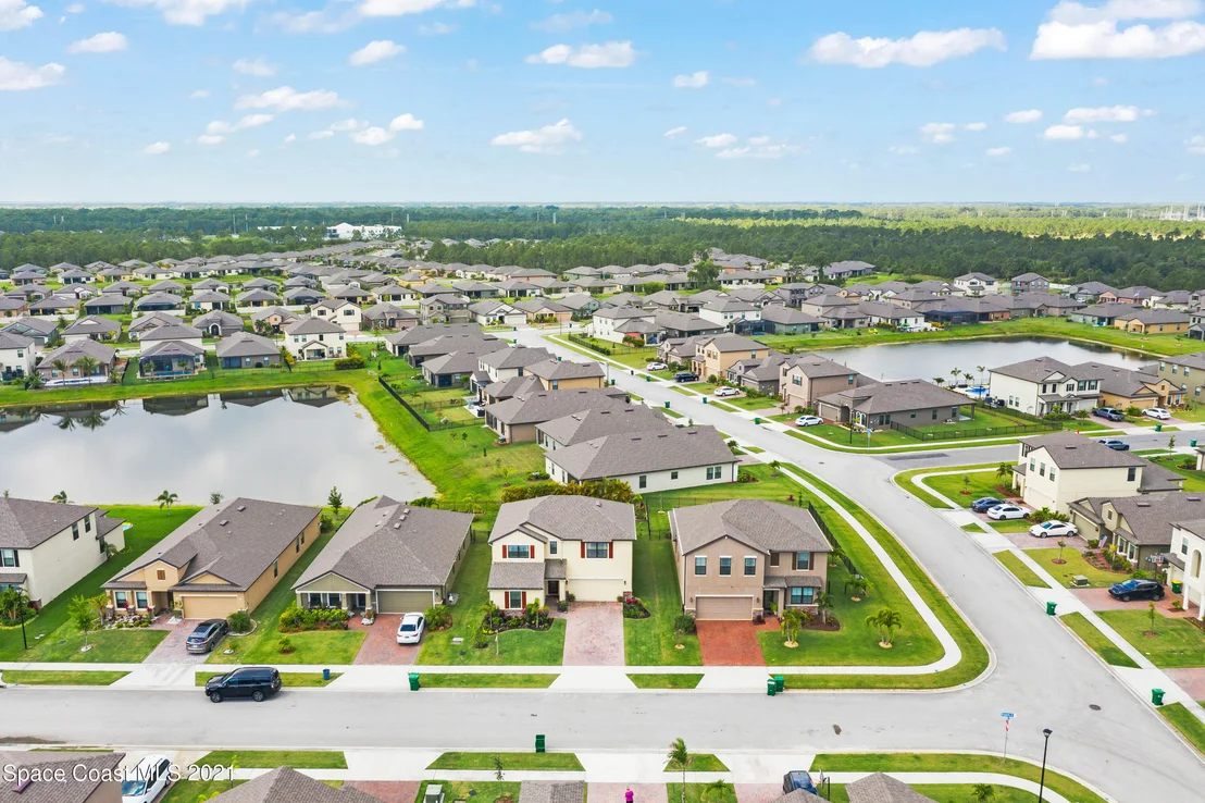 Photo of 4061 Dragonfly Drive