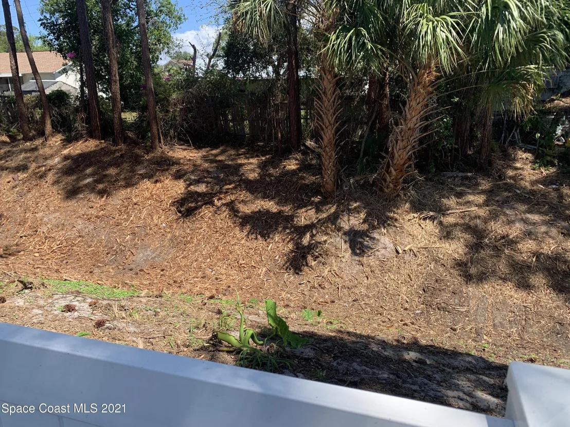 Photo of 6565 Dock Avenue