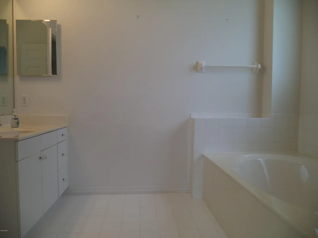 Photo of 1773 Independence Avenue