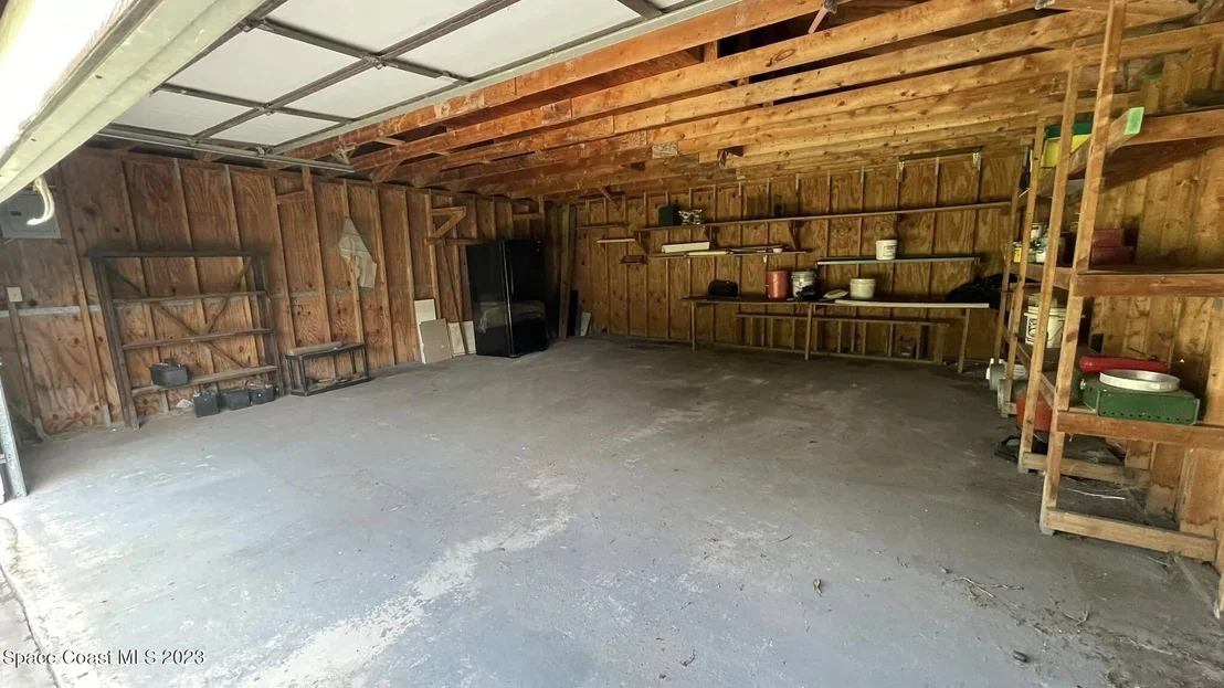 Photo of 2660 Weber Road