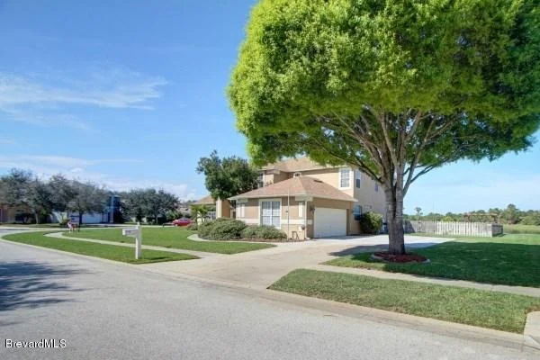 Photo of 2220 Summer Brook Street