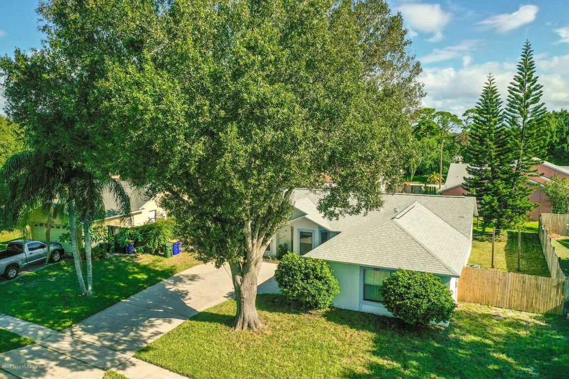 Photo of 882 Wandering Pine