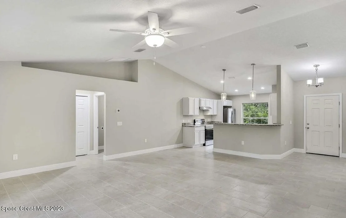 Photo of 2199 Trillo Road SE