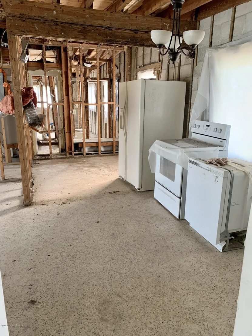 Photo of 903 Mitchell Street