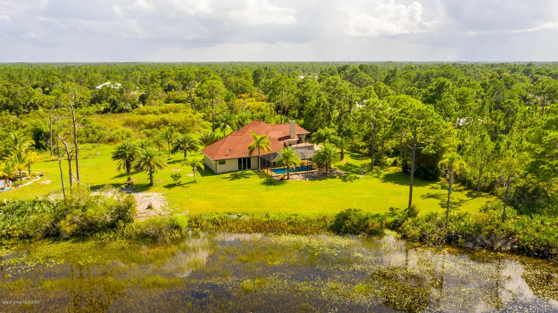 Photo of 1460 Grant Road