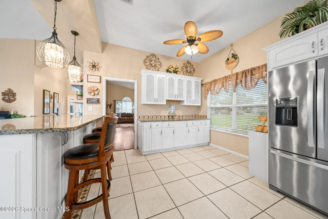 Photo of 950 Somerset Lane