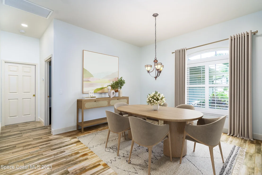Photo of 6147 Arlington Circle