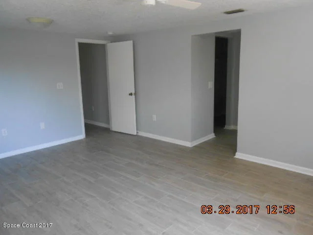 Photo of 1040 Slayton Avenue