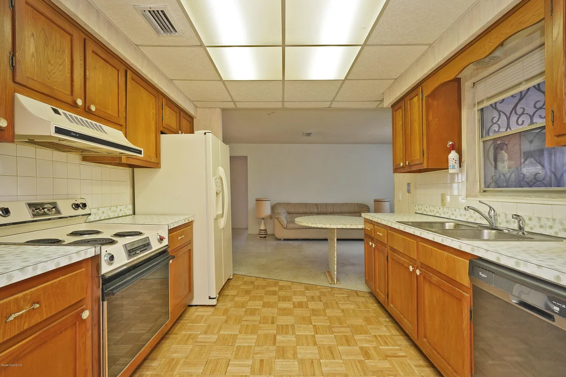 Photo of 4891 Fairview Drive