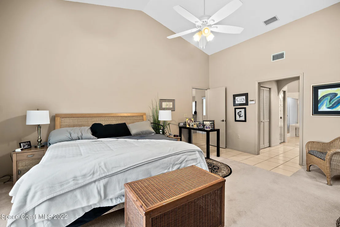 Photo of 686 Rossmoor Circle