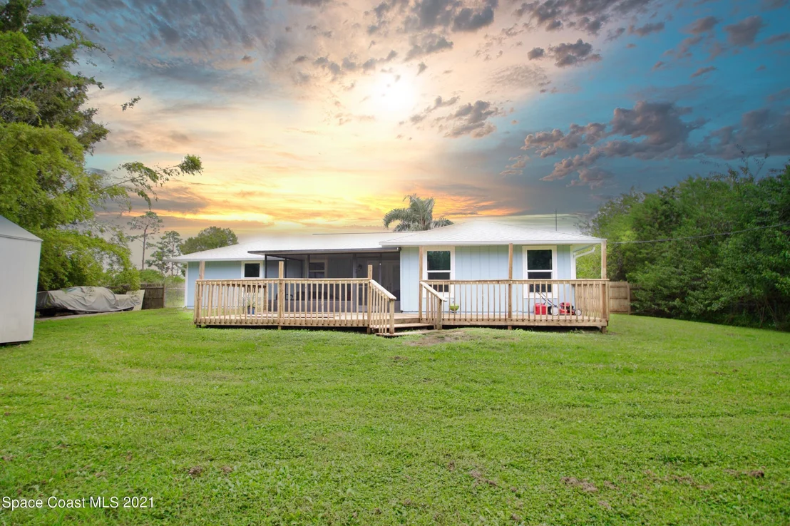 Photo of 9026 85th Place