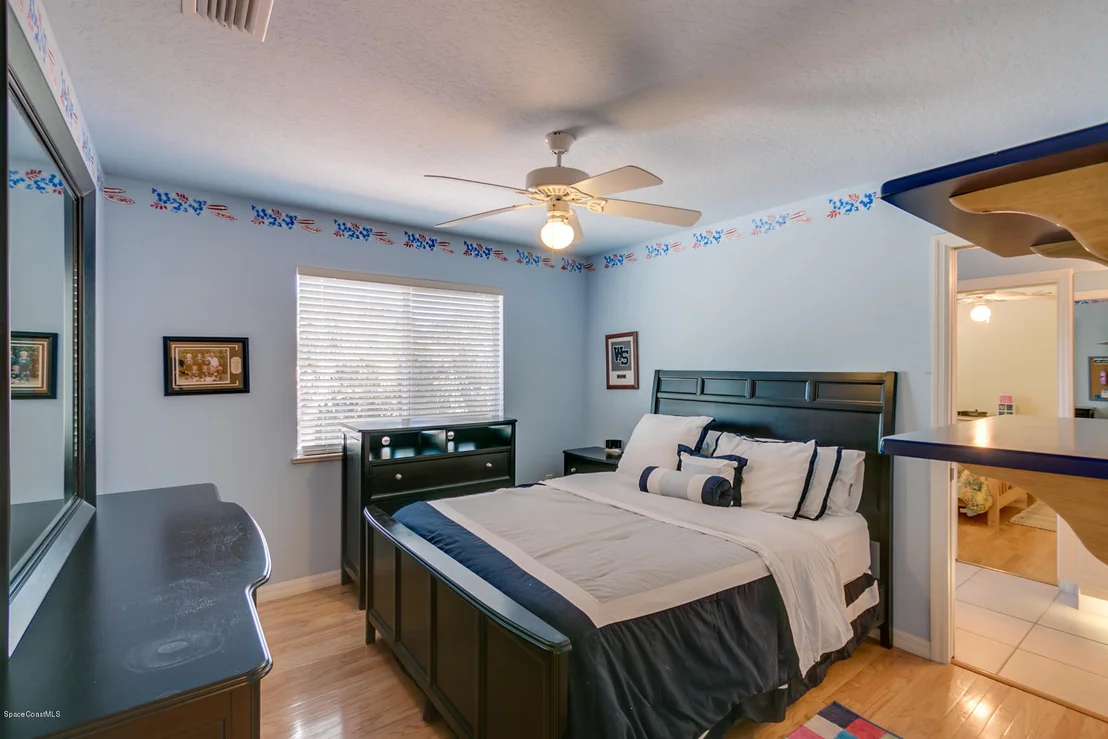 Photo of 438 Sandy Key