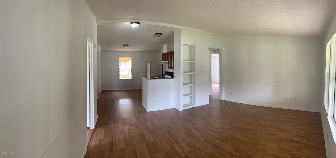 Photo of 337 Mcarthur Circle