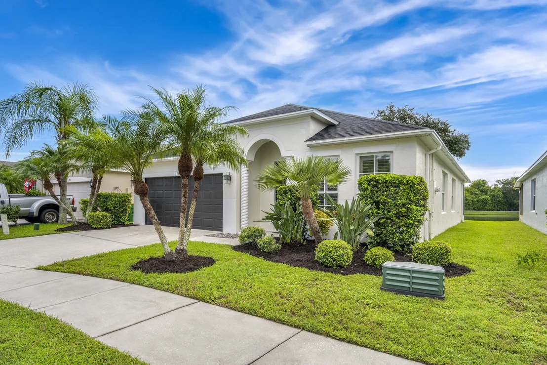 Photo of 371 Cressa Circle