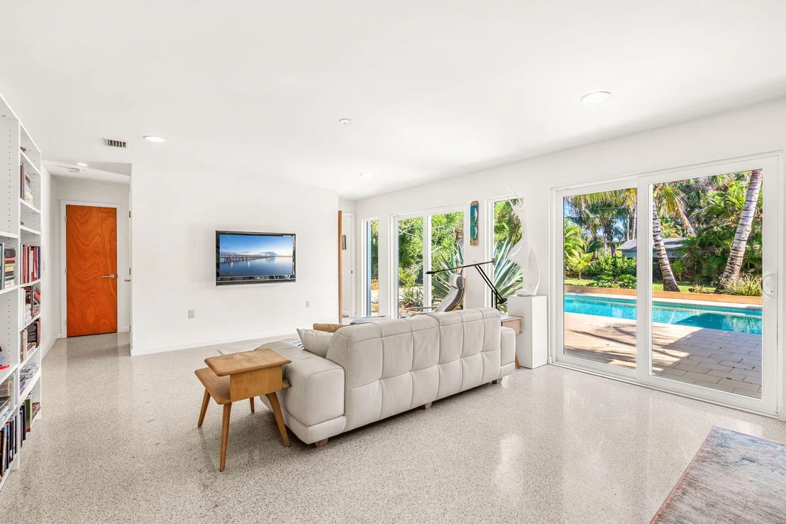 Photo of 401 2nd Avenue