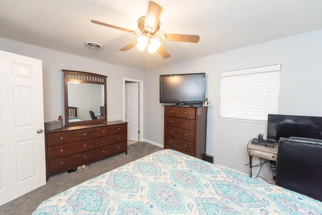Photo of 1309 Estridge Drive