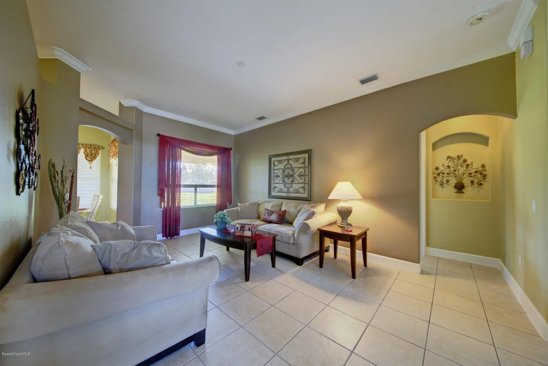 Photo of 5890 Rusack Drive