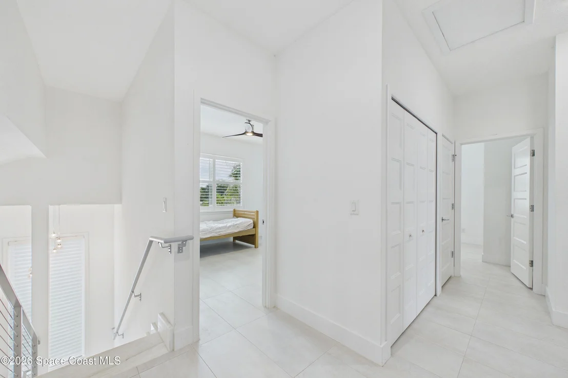 Photo of 2094 Hyde Parkway