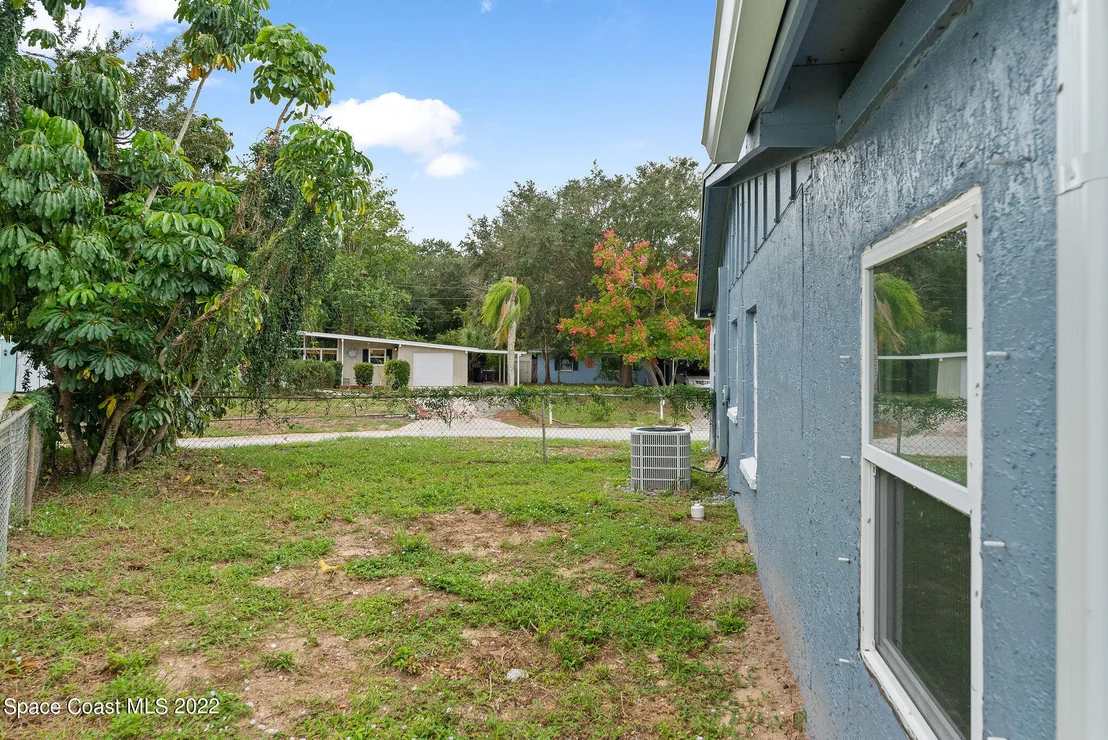Photo of 32 Knollwood Drive